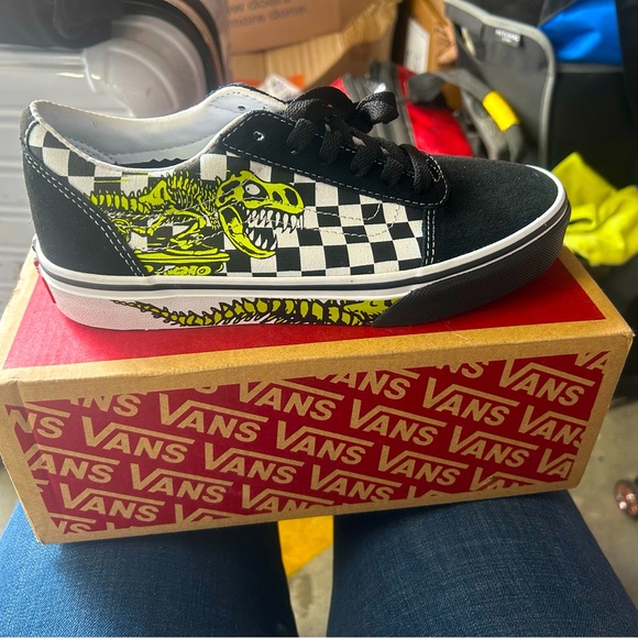 Brand new pair of vans size 4 never been used before EACH FOR $55 - Picture 1 of 4